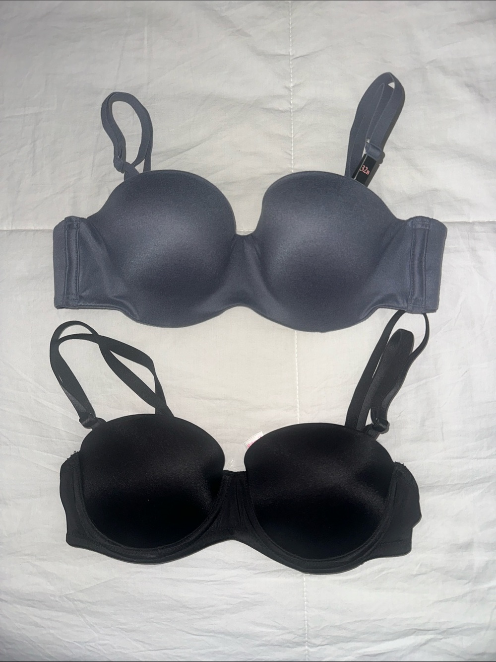 New! (2) Pink & VS Everyday Comfort Underwire T-Shirt Bras 32B